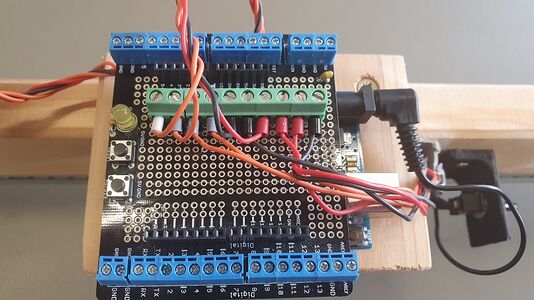 Abb. 10: Abschirmung auf dem Arduino (Draufsicht)