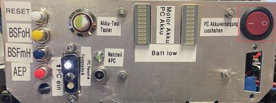Schalter zum Einschalten des Akku-Betriebs